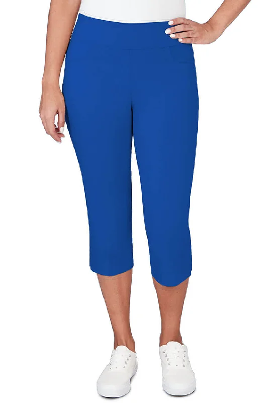 Ladder Hem Pull-On Capri Pant